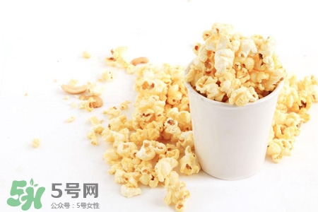 爆米花可以用烤箱嗎？怎么用烤箱做爆米花？