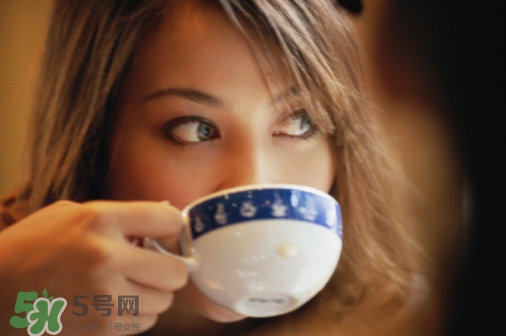 喝減肥茶影響月經(jīng)嗎？喝減肥茶會(huì)推遲月經(jīng)嗎？