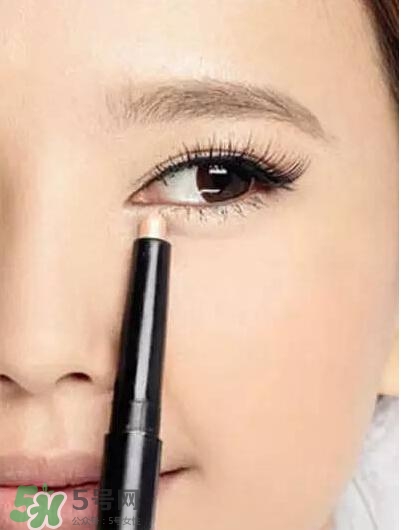 啞光是什么意思？化妝品啞光好不好？