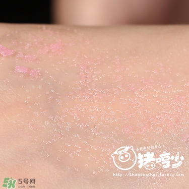 lush唇部磨砂膏保質期是多久？lush唇部磨砂膏過期可以用嗎？
