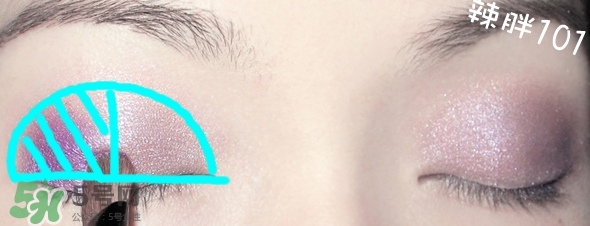 啞光眼影怎么畫(huà)？啞光眼影畫(huà)法步驟圖解