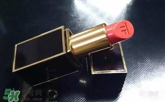 啞光和水潤哪個(gè)好？啞光口紅和水潤口紅區(qū)別