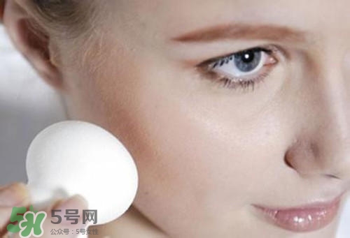 氣墊容易悶痘嗎？氣墊悶痘怎么辦？