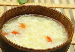 酒釀蛋真能豐胸嗎？酒釀蛋怎么吃豐胸？