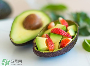 牛油果發(fā)苦是怎么回事？牛油果發(fā)苦可以吃嗎？