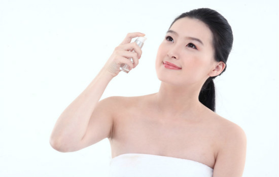 cc霜會(huì)脫妝嗎？cc霜脫妝怎么辦？