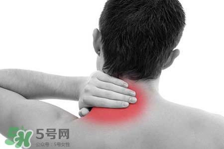 脖子疼和枕頭有關系嗎？脖子痛是因為枕頭的高度嗎？