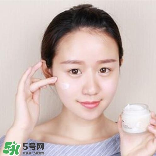 睡眠面膜使用誤區(qū)？睡眠面膜的錯(cuò)誤用法？