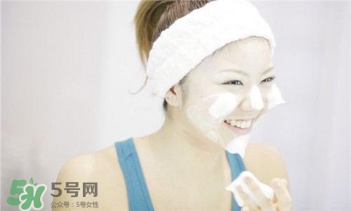 毛孔堵塞用什么洗面奶？毛孔堵塞用洗面奶注意事項(xiàng)