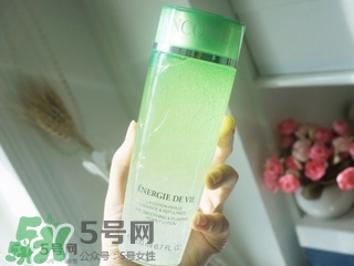 蘭蔻氣泡水適合什么年齡？蘭蔻氣泡水適合年齡