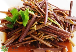 蕨菜苦能吃嗎？蕨菜苦的吃了會中毒嗎？