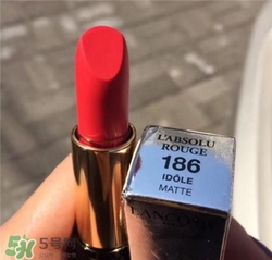 蘭蔻菁純唇膏186多少錢？蘭蔻絲絨唇膏186專柜價格