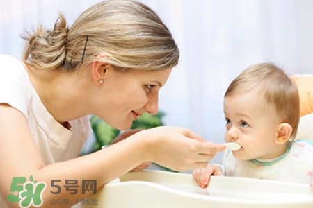 水痘期間不能吃什么？得水痘不能吃什么食物？