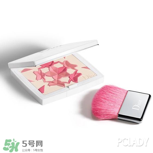 迪奧2017櫻花花瓣腮紅多少錢？2017dior櫻花腮紅專柜價(jià)格