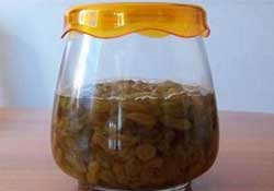 醋泡葡萄干有什么功效？醋泡葡萄干的功效與作用