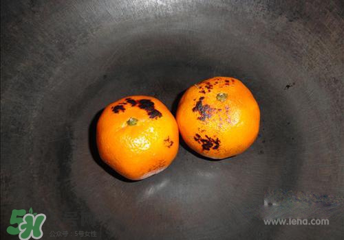 烤橘子怎么烤？烤橘子用什么火烤？