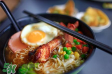 天天吃泡面會(huì)怎么樣？天天吃泡面會(huì)胖嗎？