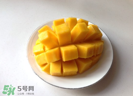 芒果為什么有黑色的絲？芒果里面有黑色的絲能吃嗎？