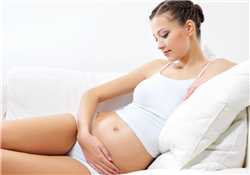 孕婦發(fā)燒怎么退燒？孕婦發(fā)燒能用退熱貼嗎？