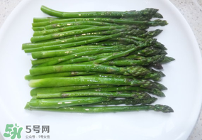 蘆筍能放多久？蘆筍放久了還能吃嗎？