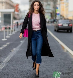 奶奶鞋搭配什么衣服？奶奶鞋搭配什么衣服好看？
