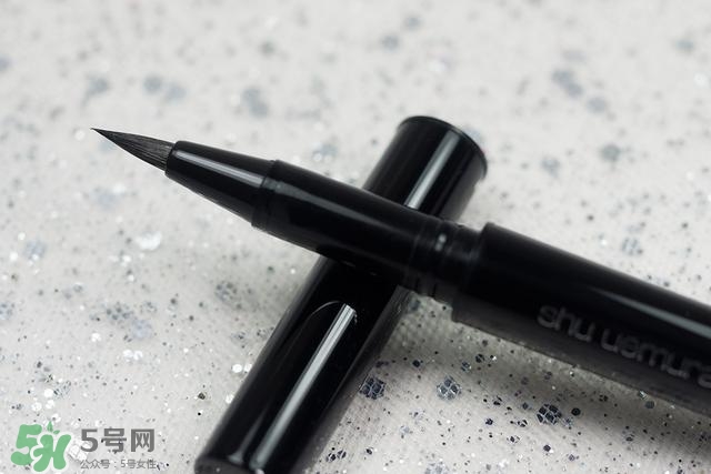 植村秀眼線液怎么安裝？植村秀眼線液安裝方法