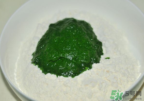 菠菜汁和面怎么取汁？菠菜汁和面的做法