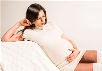 孕婦腿腫是怎么回事？孕婦腿腫怎么辦？