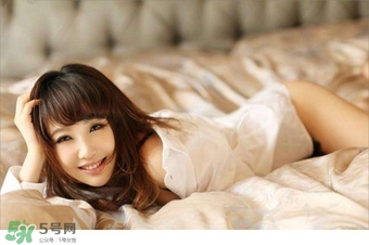 男人的精子對(duì)女人有啥好處？吃精液會(huì)不會(huì)懷孕？