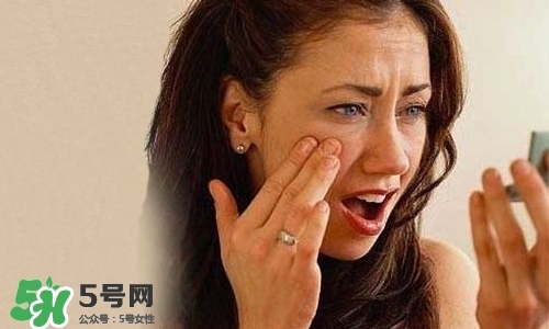 臉色發(fā)黑是什么原因？臉色發(fā)黑發(fā)暗怎么調(diào)理