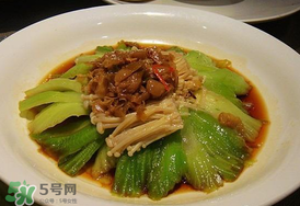 薺菜和金針菇能一起吃嗎？薺菜能和金針菇一起炒嗎？