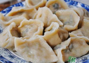 薺菜餃子可以放木耳嗎？薺菜水餃能加木耳嗎？
