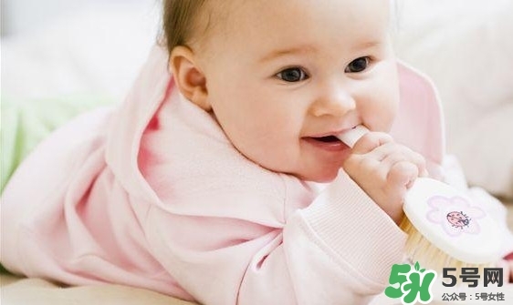 寶寶咳嗽可以吃雞蛋嗎？寶寶咳嗽老不好怎么辦？