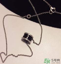 寶格麗項(xiàng)鏈?zhǔn)鞘裁床馁|(zhì)？寶格麗bvlgari項(xiàng)鏈?zhǔn)倾y的嗎？