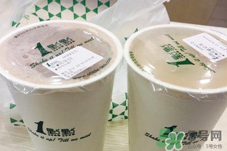 喝一點點奶蓋要攪拌嗎？奶蓋直接喝還是用吸管？