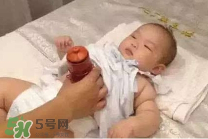 寶寶氣管炎艾灸治療有用嗎？寶寶氣管炎艾灸效果如何