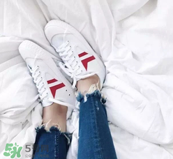 celine小白鞋正品多少錢？celine小白鞋專柜價格