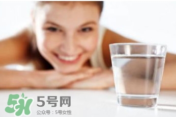 喝水會(huì)長(zhǎng)胖嗎？喝水會(huì)不會(huì)長(zhǎng)胖