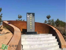 為什么新墳三年不能動土？新墳三年填土對誰不好？