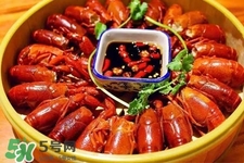 吃小龍蝦喝什么飲料？小龍蝦配什么飲料最好？