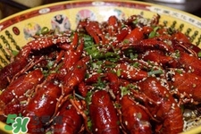 吃小龍蝦喝什么飲料？小龍蝦配什么飲料最好？