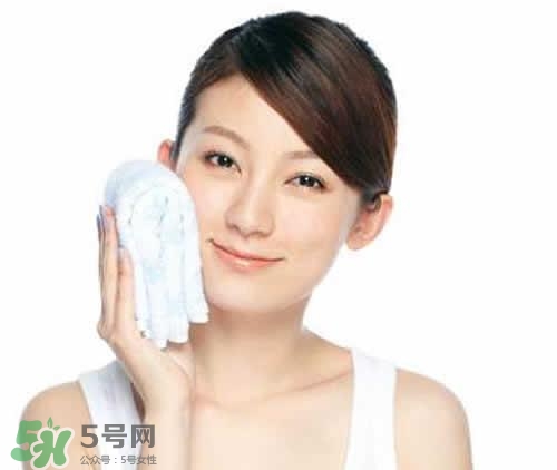 熱毛巾敷臉要幾分鐘？熱毛巾敷臉要多久？