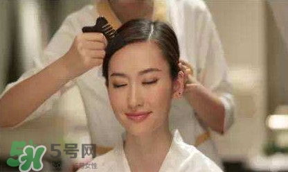 刮痧能治頸椎病嗎？頸椎病刮痧正確圖片