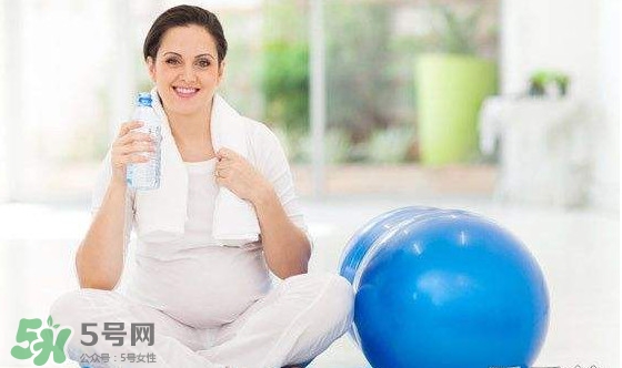 頸椎不好可以練習普拉提嗎？頸椎不好可不可以練習普拉提