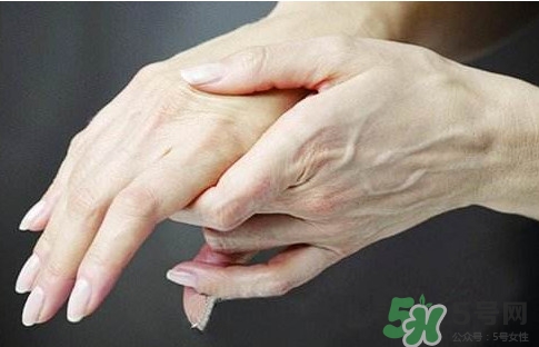 手腳發(fā)麻是缺鈣嗎？手腳發(fā)麻是不是缺鈣