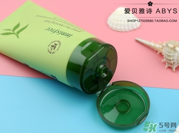悅詩風(fēng)吟綠茶洗面奶適合什么膚質(zhì)？悅詩風(fēng)吟洗面奶適合油性肌膚嗎？