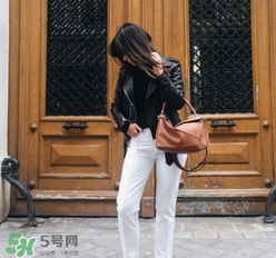 loewe puzzle怎么背好看？loewe puzzle怎么搭配好看？