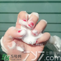 雪肌精洗顏粉和洗顏乳哪個(gè)好？雪肌精洗顏粉和洗顏乳區(qū)別