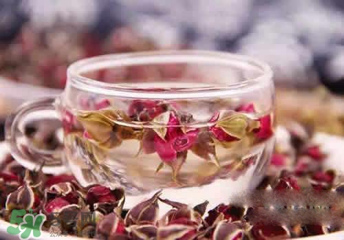 玫瑰水泡面膜怎么樣？玫瑰水怎么泡面膜？