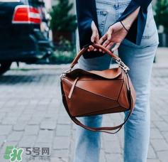 loewe puzzle怎么看真假？loewe puzzle真假辨別